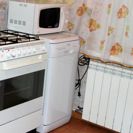 Apartment Near Metro Akademgorodok Kijów Zewnętrze zdjęcie