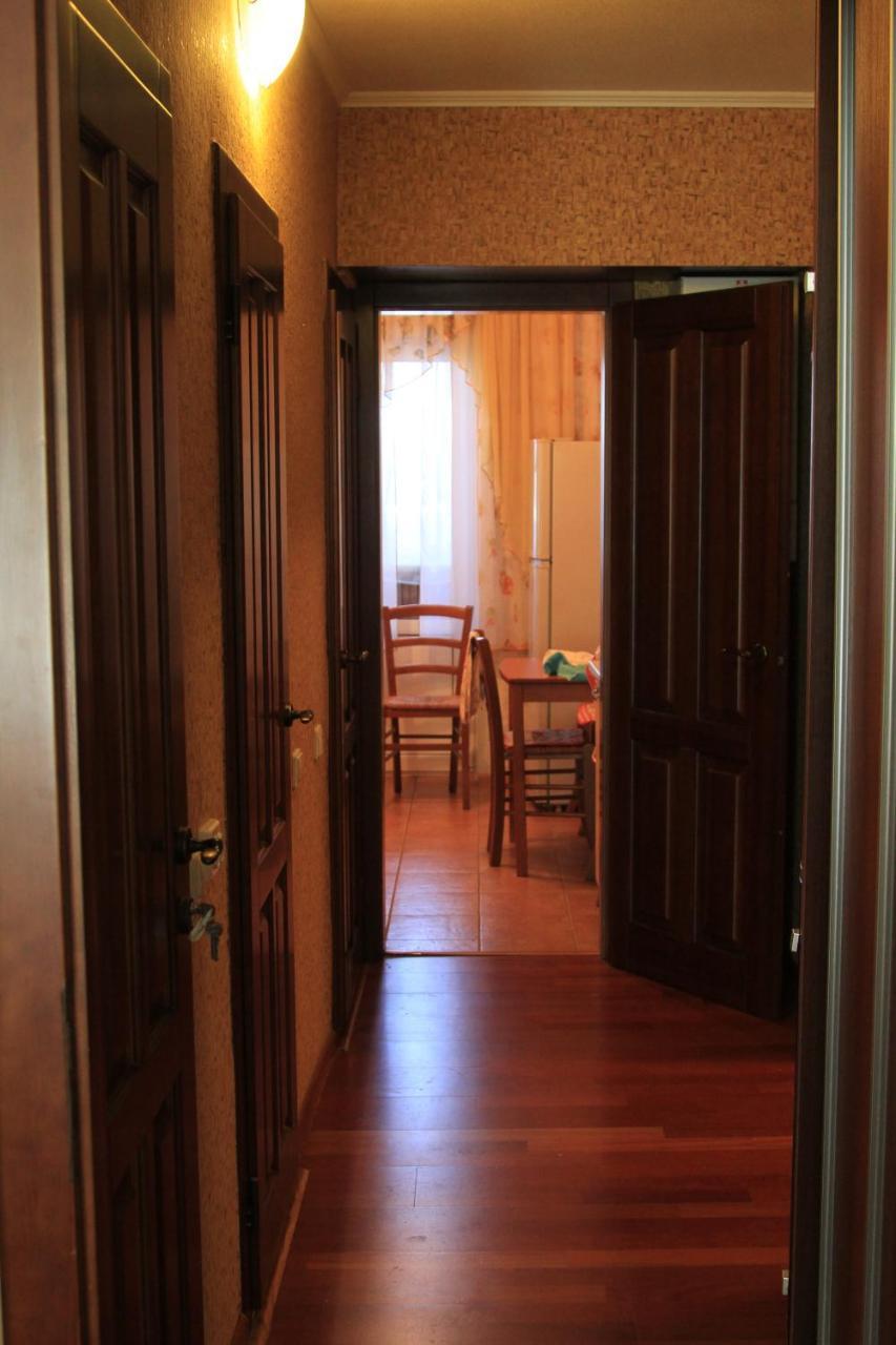 Apartment Near Metro Akademgorodok Kijów Zewnętrze zdjęcie
