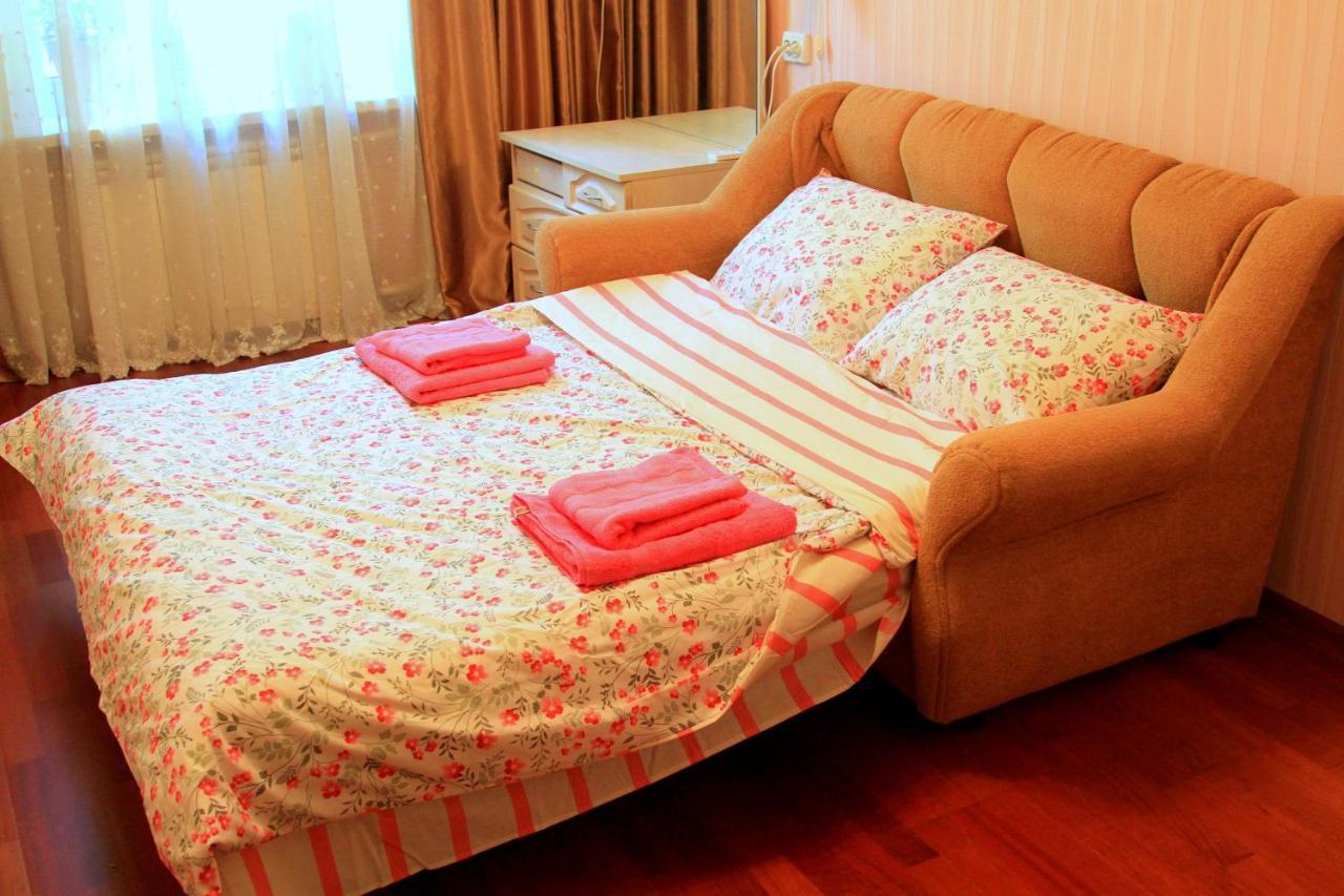 Apartment Near Metro Akademgorodok Kijów Zewnętrze zdjęcie