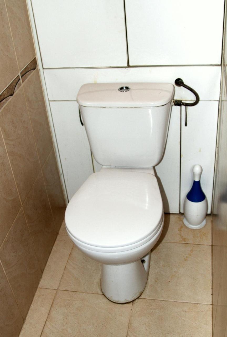 Apartment Near Metro Akademgorodok Kijów Zewnętrze zdjęcie